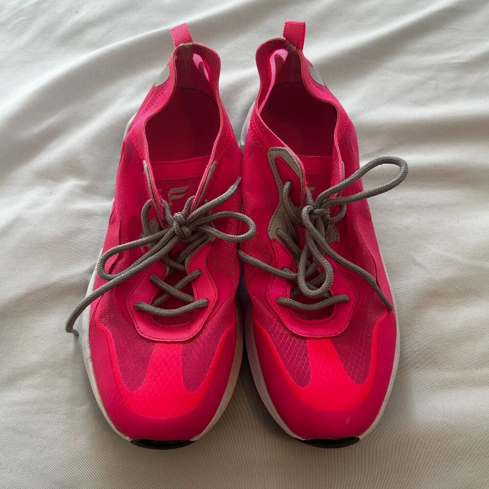 Fabletics Larchmont Performance Shoes Pink Athletic Sneakers Women’s Size 9 NWB
